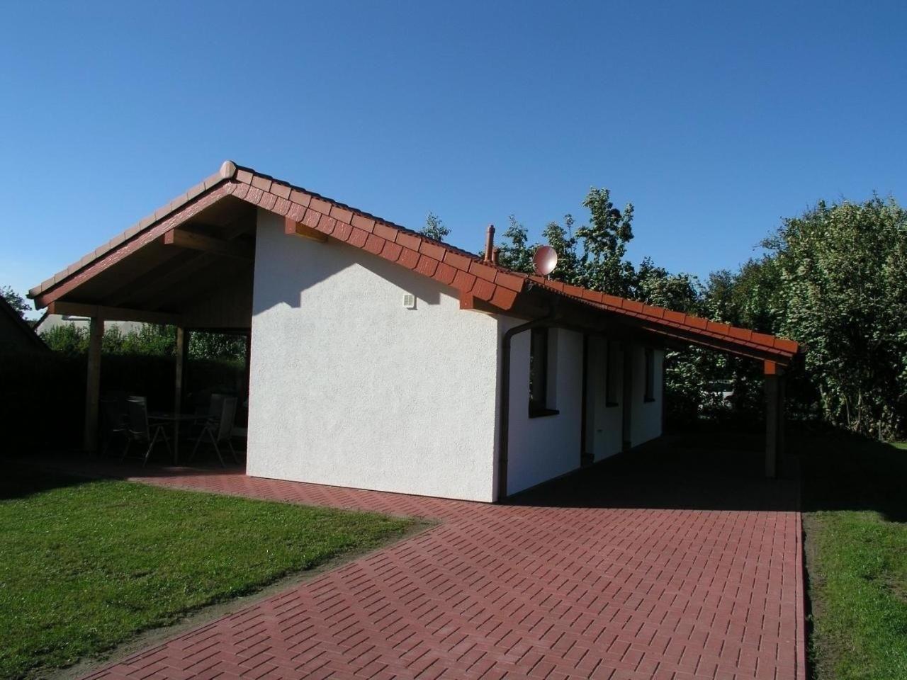 M1 Ferienhaus Mit Garten, Terrasse Und Carport Butjadingen Exteriör bild